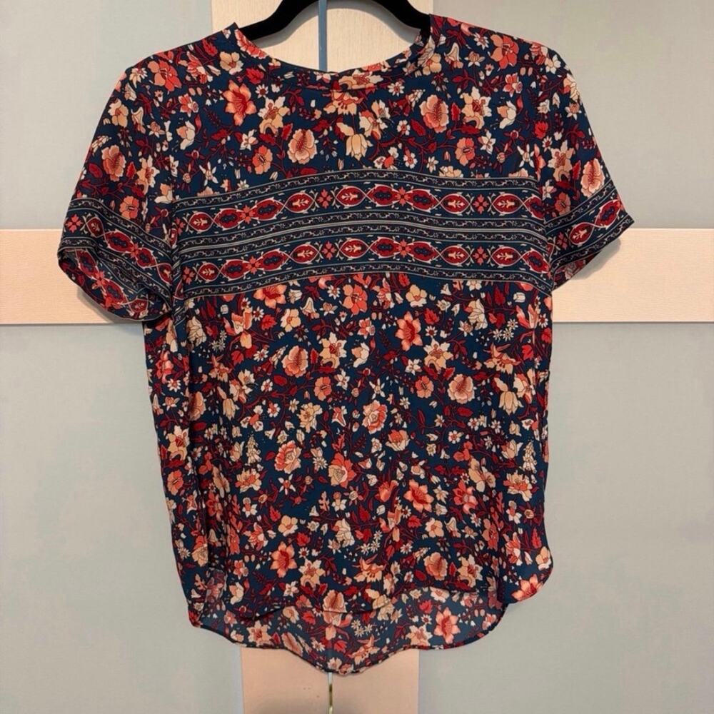 Ann Taylor LOFT Petite SP Navy Floral Short Sleeve Blouse Boho EUC Top